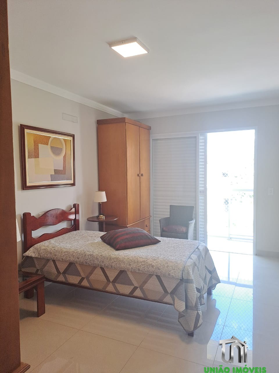 Casa à venda em Bragança Paulista-SP, Chácara Portal das Estâncias: 3 quartos, 1 suíte, 2 vagas, 122,48 m². Confira!