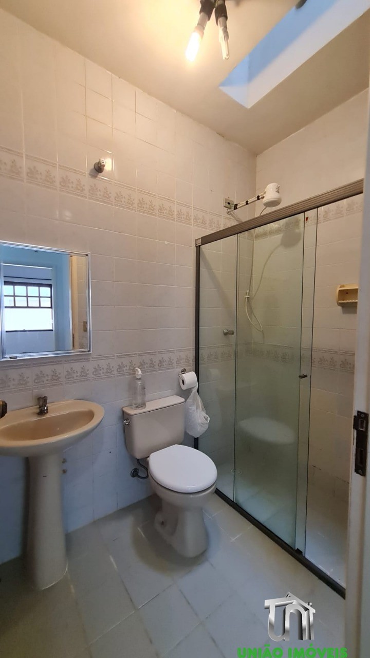 Casa à venda em bragança paulista-sp: 3 quartos, 1 suíte, 2 
