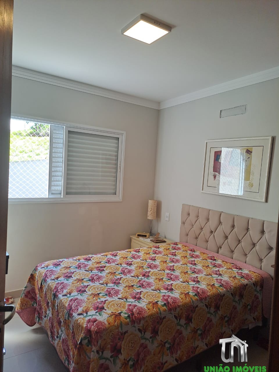 Casa à venda em Bragança Paulista-SP, Chácara Portal das Estâncias: 3 quartos, 1 suíte, 2 vagas, 122,48 m². Confira!