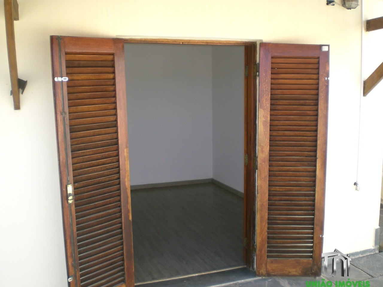 Casa à Venda em Bragança Paulista-SP: 3 Quartos, 1 Suíte, 2 Salas, 1 Banheiro, 2 Vagas - Oportunidade Imperdível!