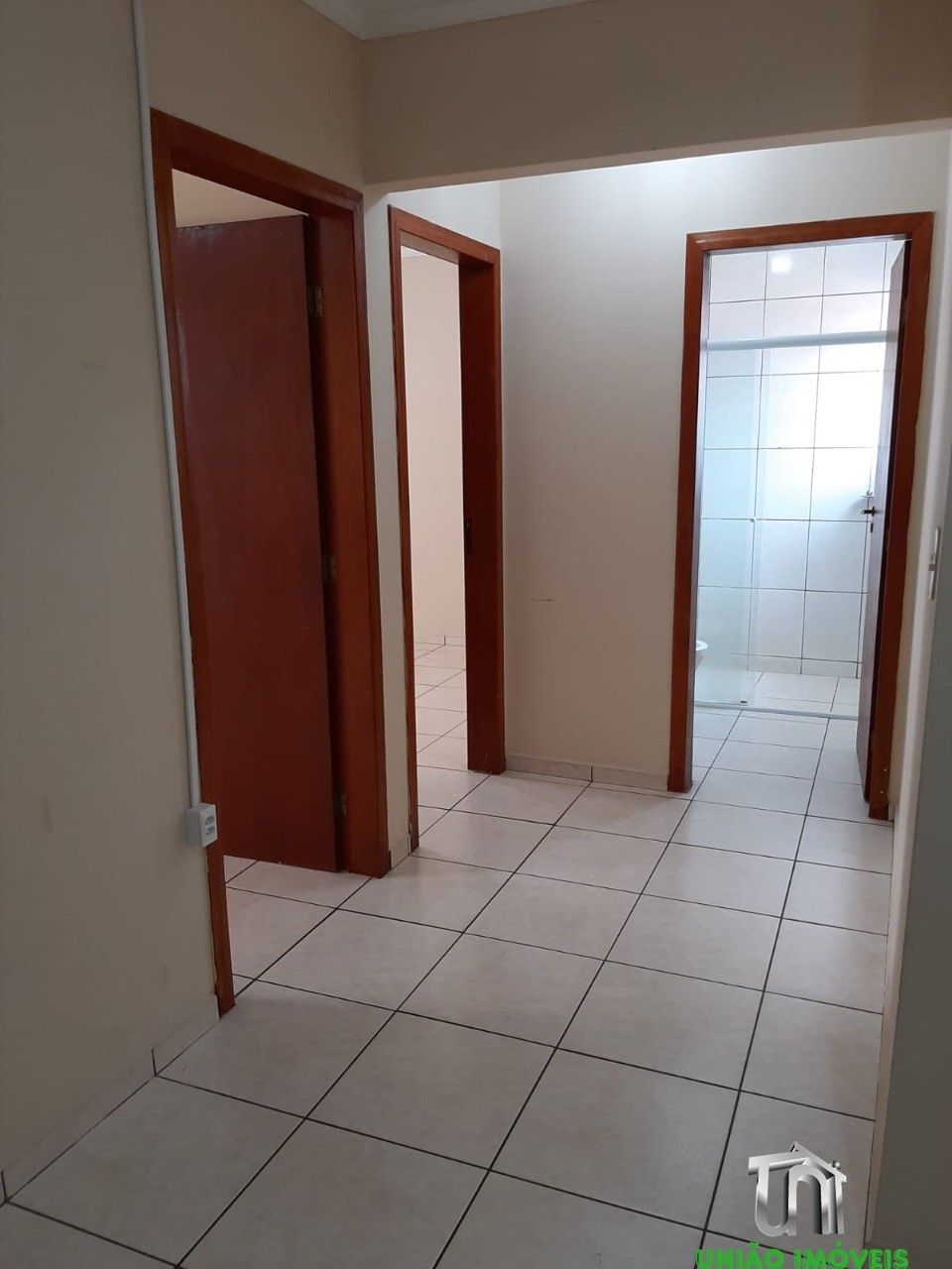 Casa à venda em bragança paulista-sp: 2 quartos, 1 sala, 2 b