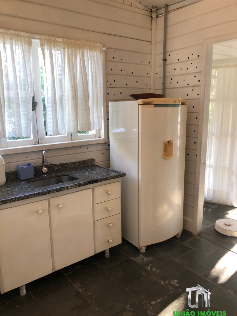 Chácara charmosa na represa: Venda ou Locação em Bragança Paulista-SP, Jardim Panorama II. 3 quartos, 1 suíte, 2 salas, 2 banheiros, 5 vagas, 175,10 m².