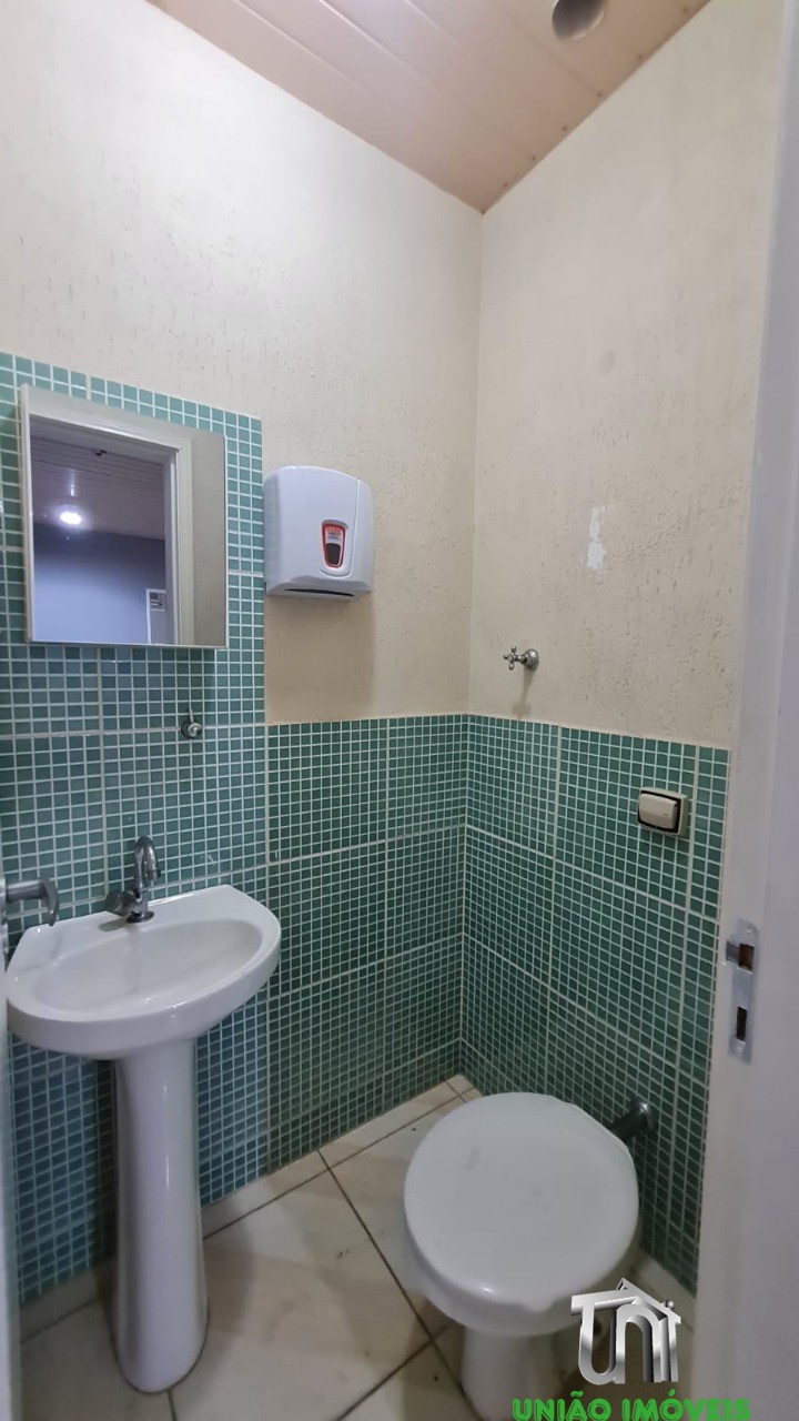 Oportunidade única: sala comercial de 30,00 m² no centro emp