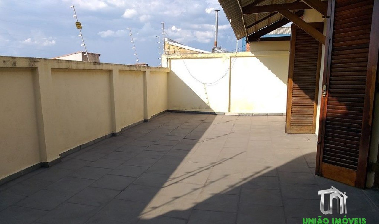 Casa à venda em bragança paulista-sp: 3 quartos, 1 suíte, 2 