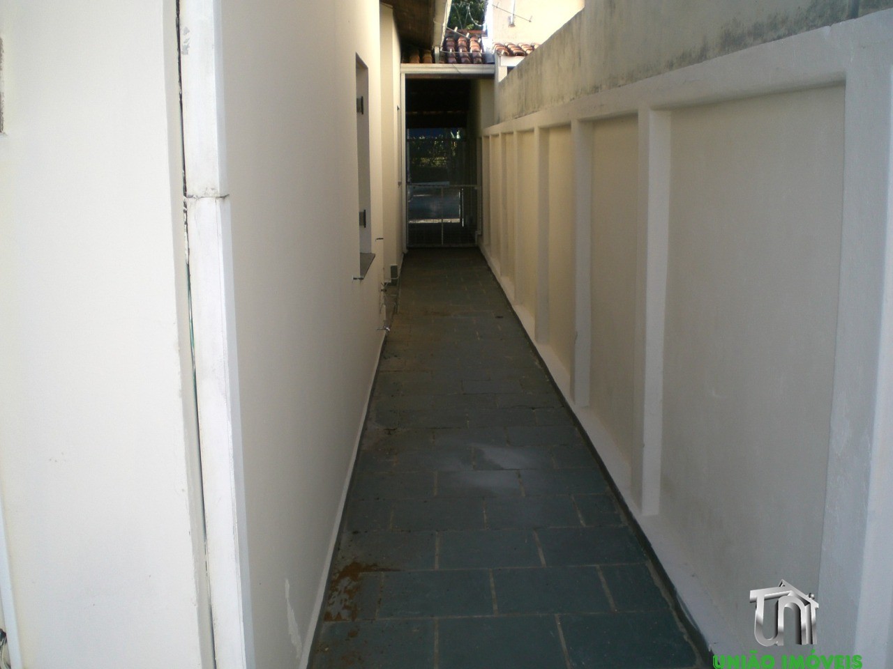 Casa à Venda em Bragança Paulista-SP: 3 Quartos, 1 Suíte, 2 Salas, 1 Banheiro, 2 Vagas - Oportunidade Imperdível!