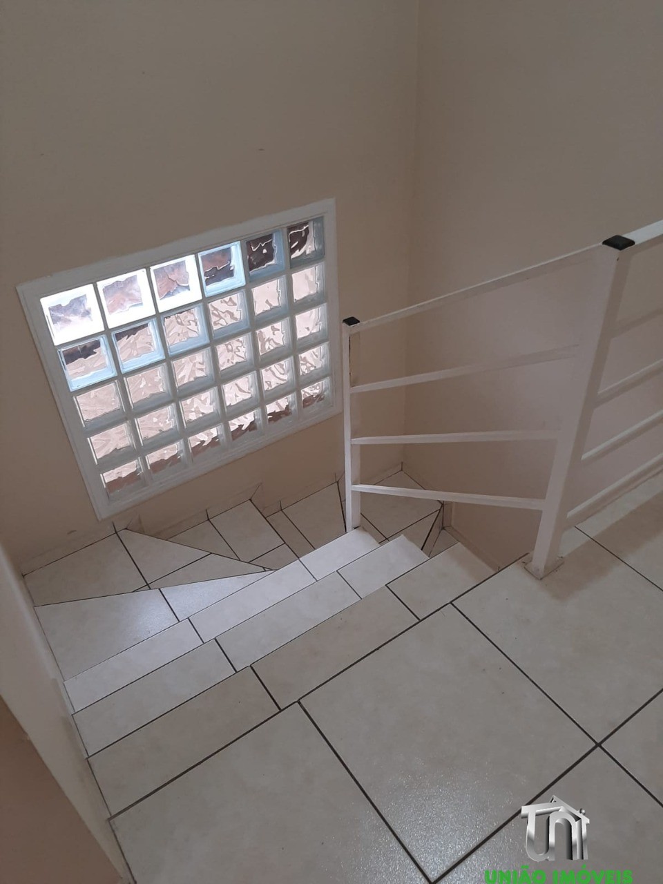 Casa à venda em bragança paulista-sp: 2 quartos, 1 sala, 2 b