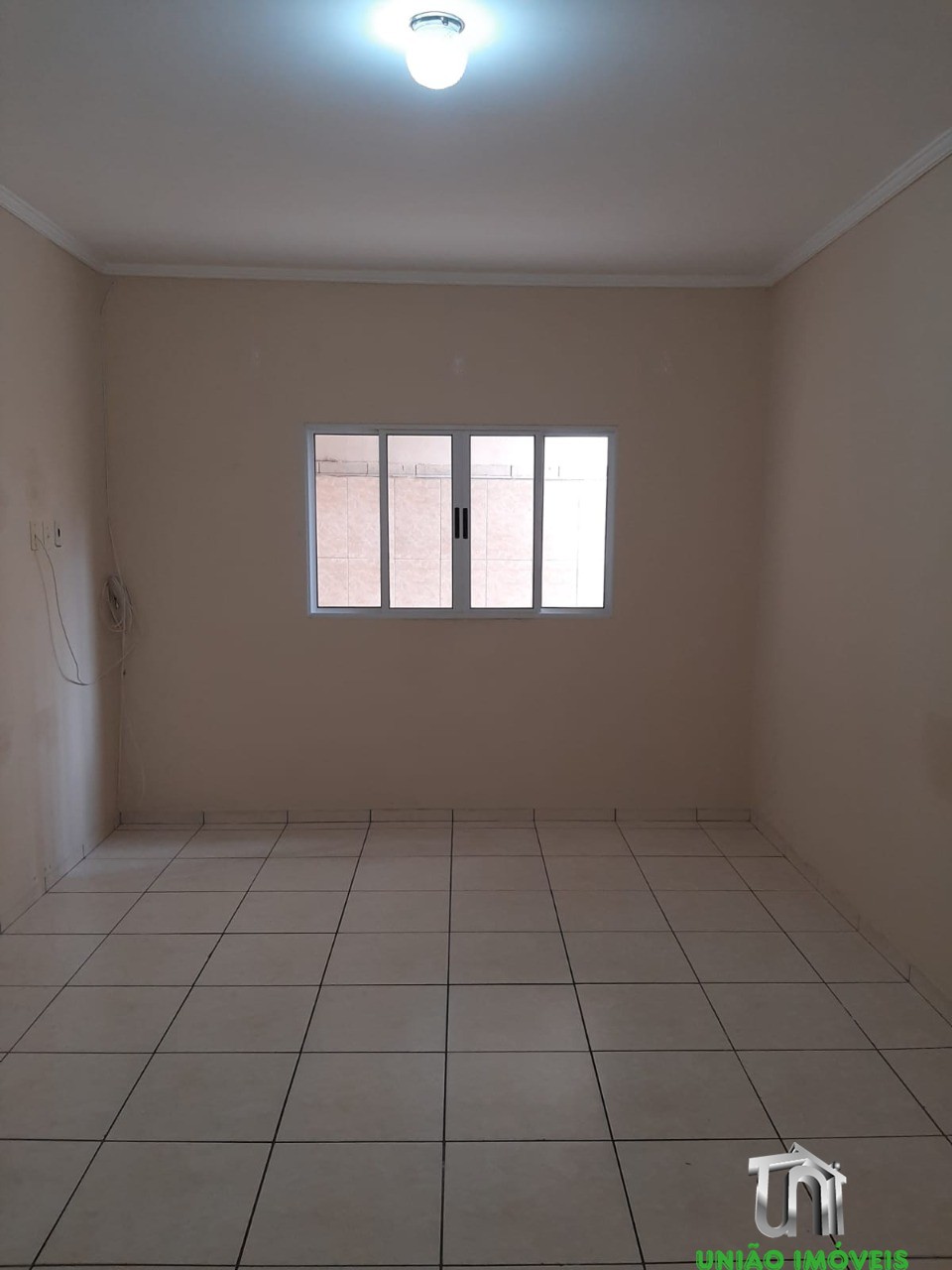 Casa à venda em bragança paulista-sp: 2 quartos, 1 sala, 2 b