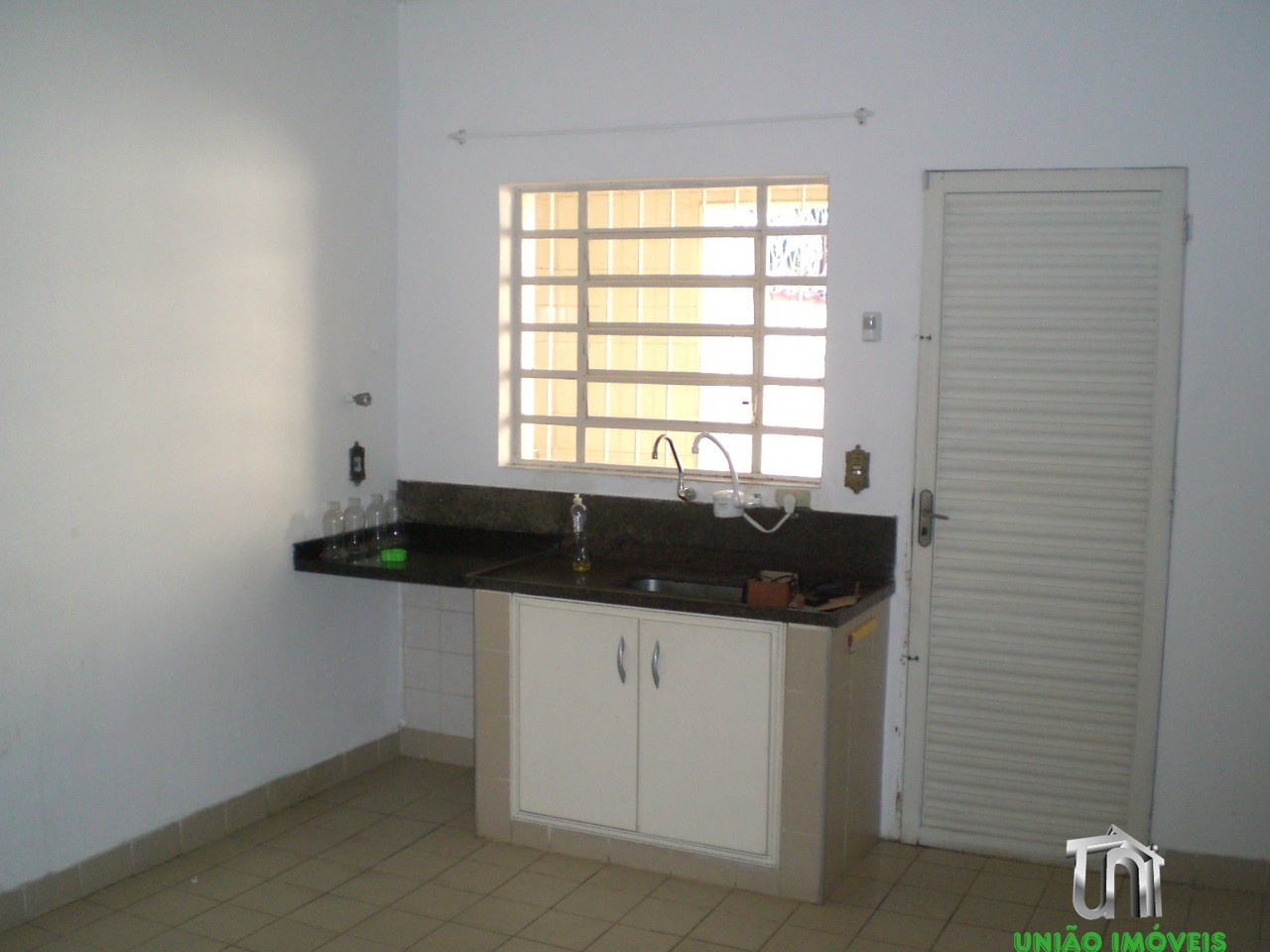 Casa à venda em bragança paulista-sp: 3 quartos, 1 suíte, 2 