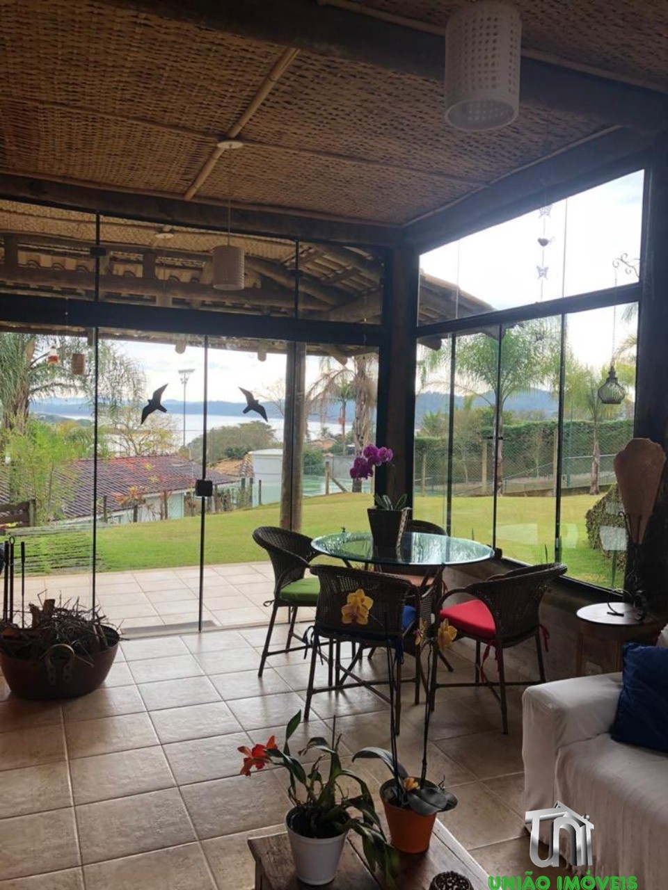 Chácara à venda em bragança paulista-sp: 3 quartos, suíte, v