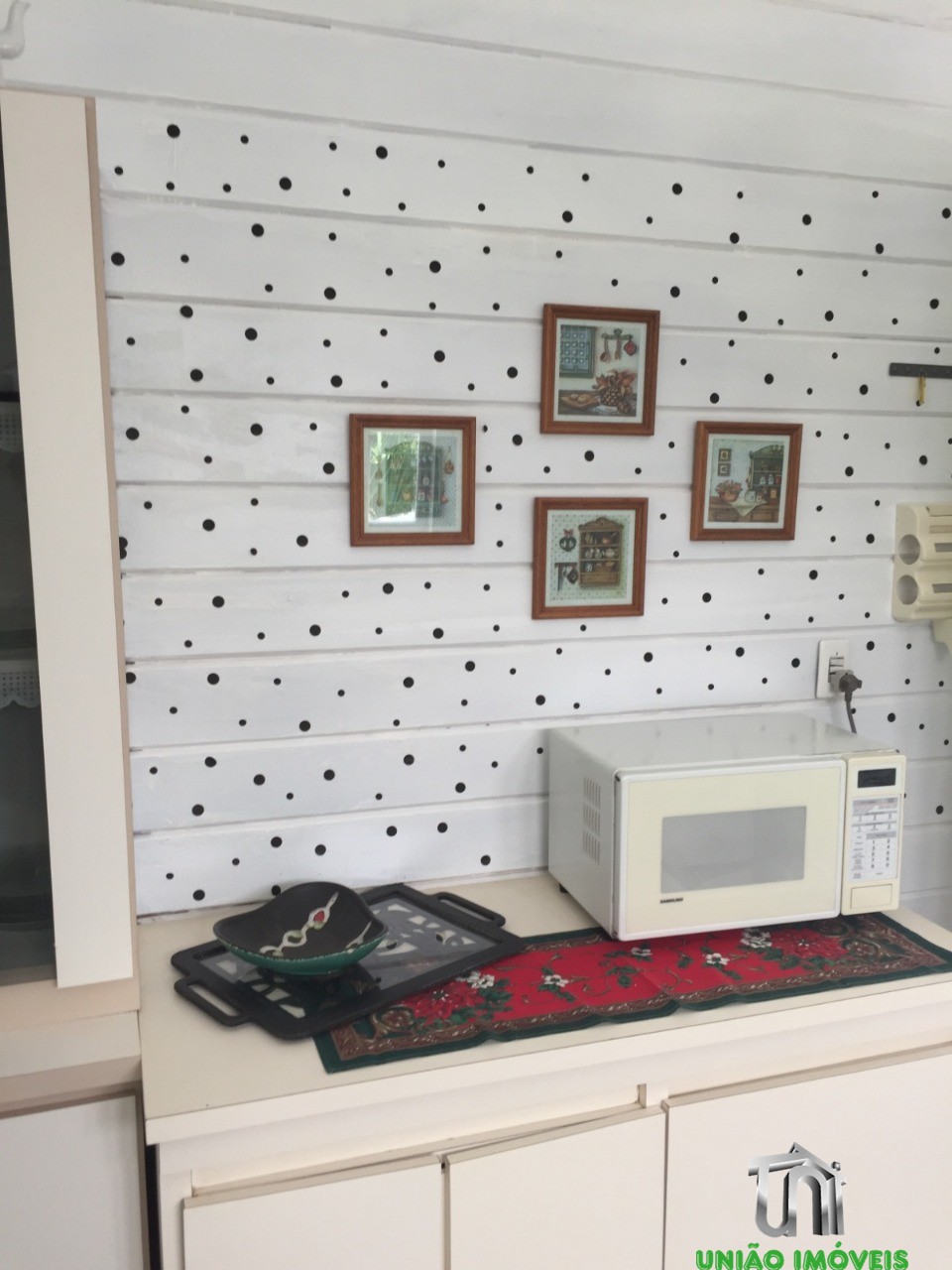 Chácara charmosa na represa: Venda ou Locação em Bragança Paulista-SP, Jardim Panorama II. 3 quartos, 1 suíte, 2 salas, 2 banheiros, 5 vagas, 175,10 m².