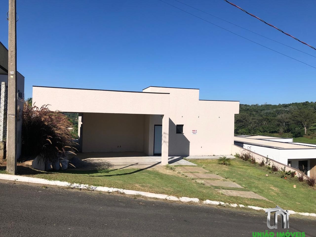 Casa à Venda no Condomínio Jardim Flamboyan: Conforto, Segurança e Lazer em Bragança Paulista!