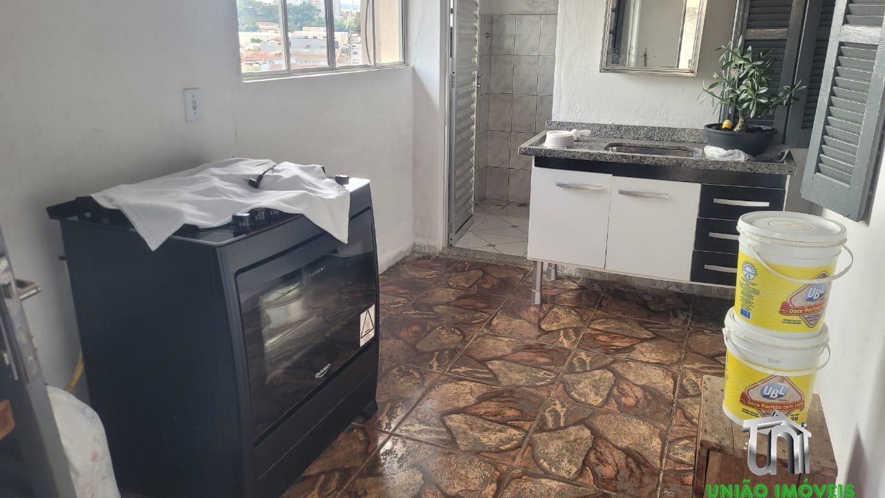 Casa à venda em Bragança Paulista-SP, Santa Luzia: 3 quartos, sala ampla, 2 vagas de garagem. Venha conhecer seu novo lar!