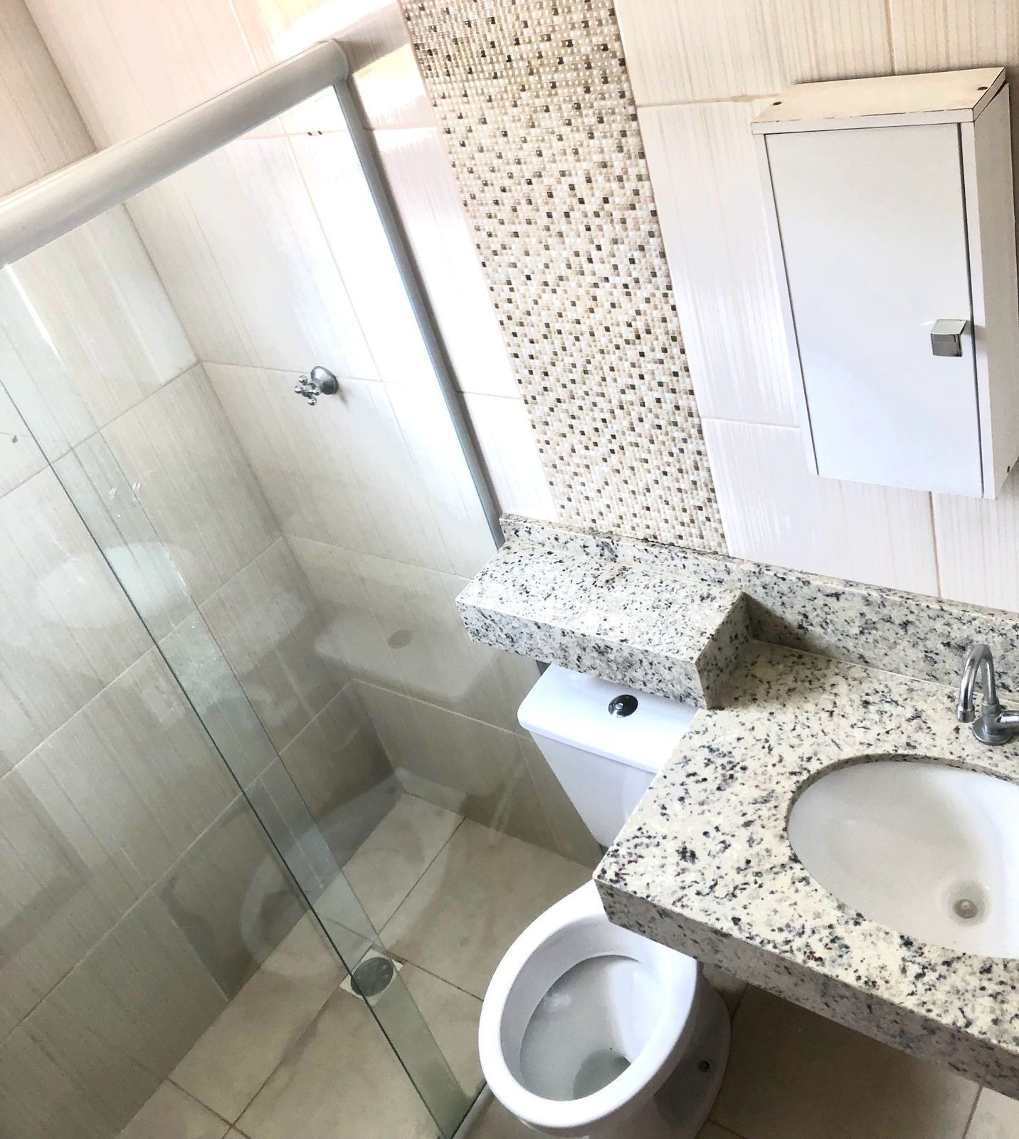 Casa à venda em bragança paulista-sp: 1 quarto, 1 suíte, 1 s