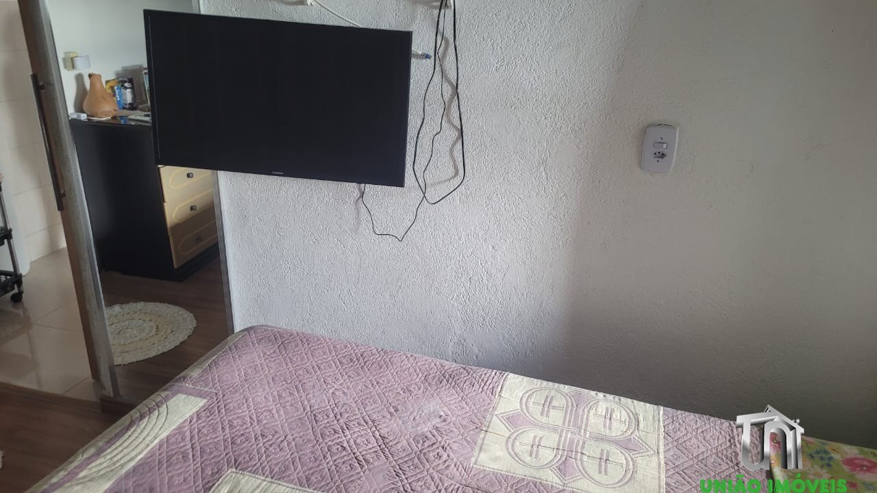 Casa à venda em Bragança Paulista-SP, Santa Luzia: 3 quartos, sala ampla, 2 vagas de garagem. Venha conhecer seu novo lar!
