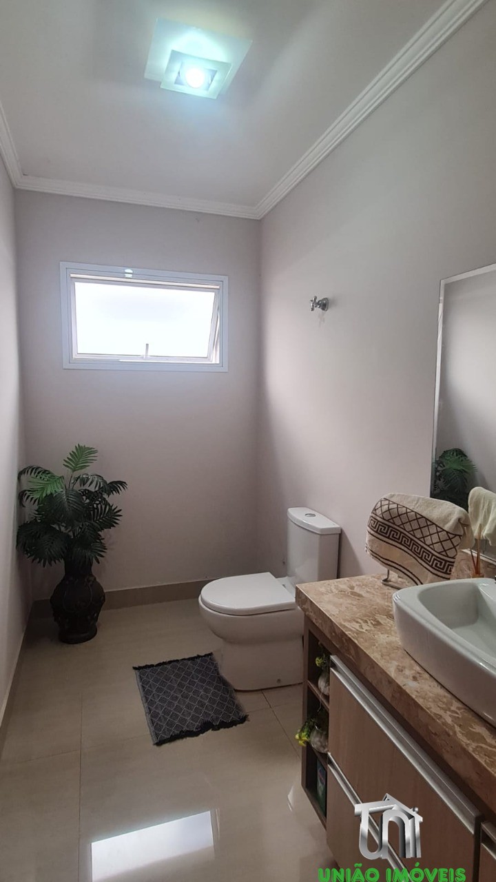 Casa de Luxo com 4 Quartos e Piscina - Locação no Jardim São José, Bragança Paulista-SP - Condomínio Residencial Portal Bragança Horizonte