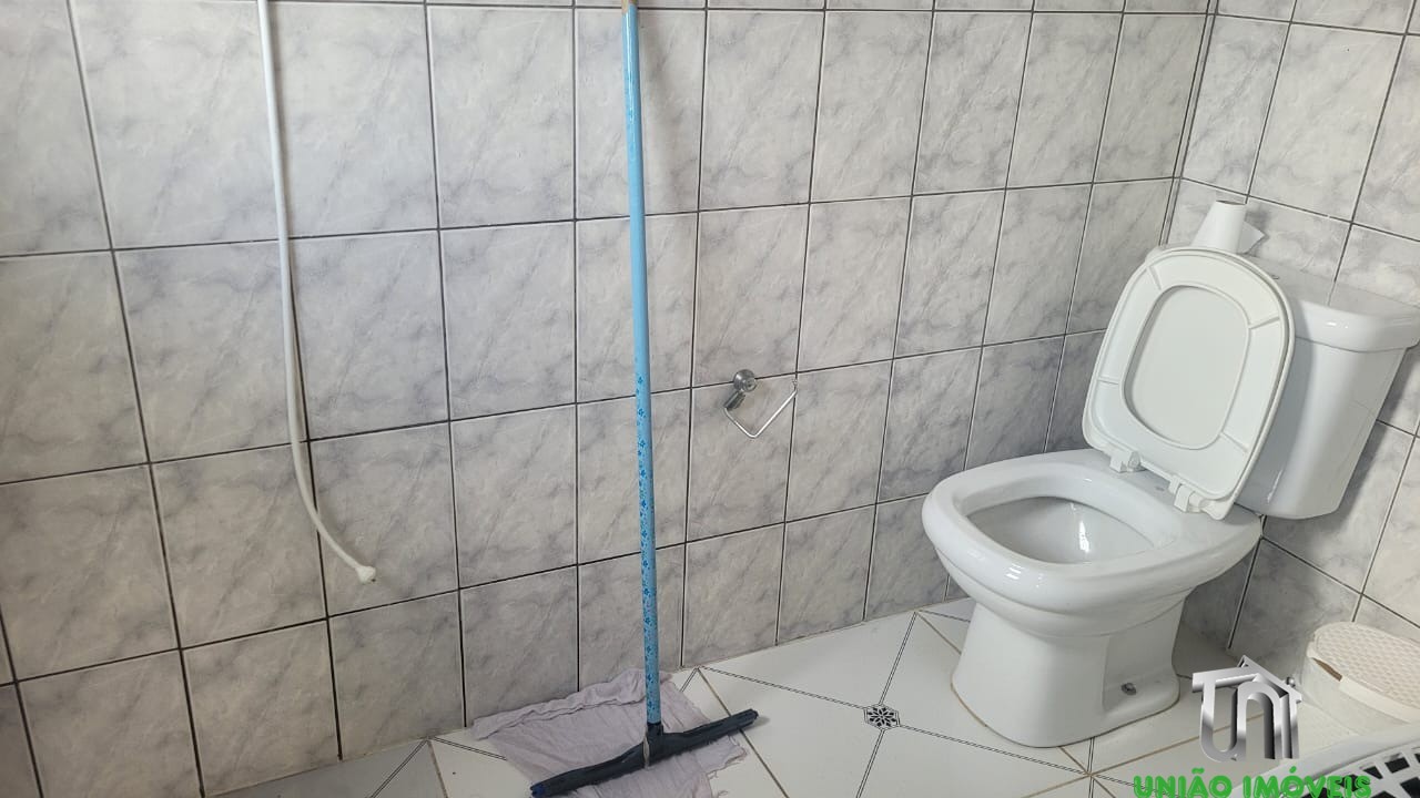 Casa à venda em Bragança Paulista-SP, Santa Luzia: 3 quartos, sala ampla, 2 vagas de garagem. Venha conhecer seu novo lar!
