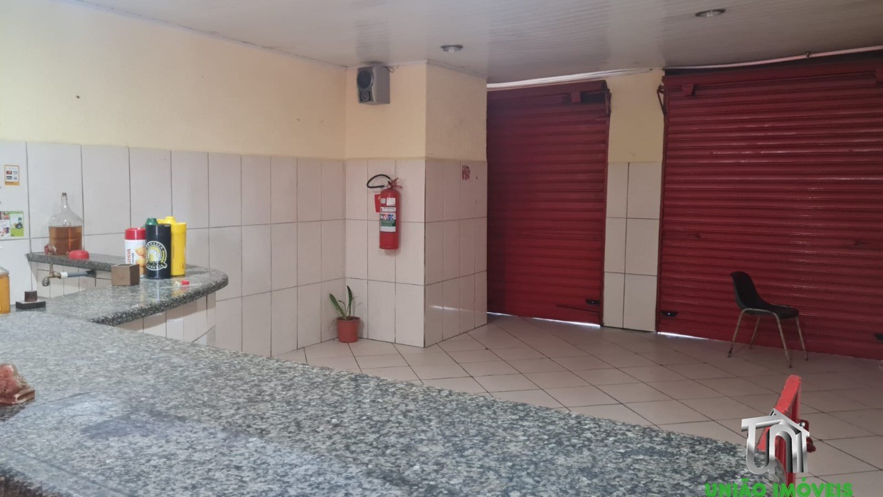 Casa residencial e ponto comercial para locação em cruzeiro,
