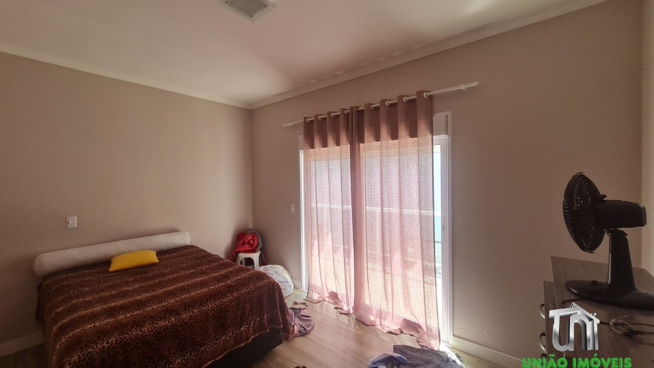 Casa de Luxo com 4 Quartos e Piscina - Locação no Jardim São José, Bragança Paulista-SP - Condomínio Residencial Portal Bragança Horizonte