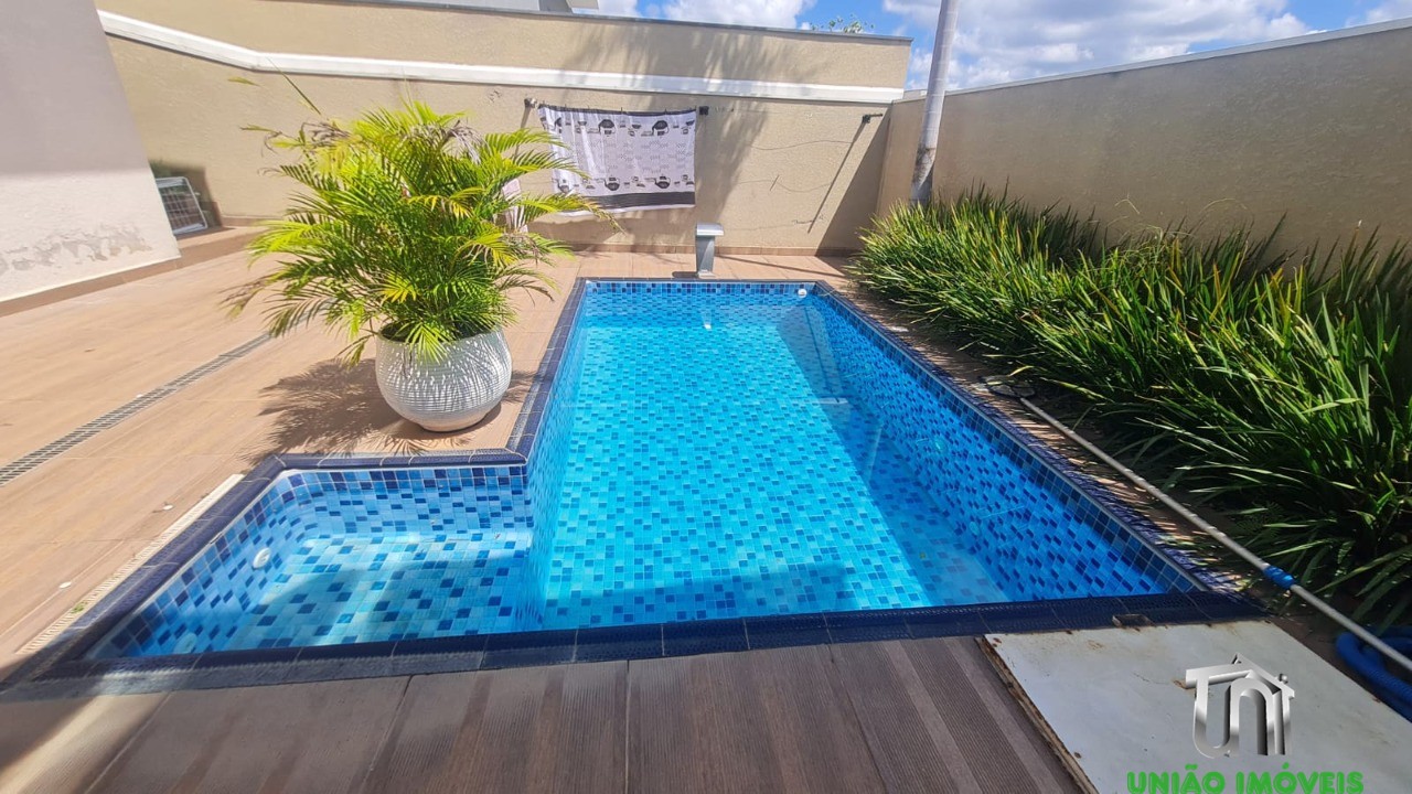 Casa de Luxo com 4 Quartos e Piscina - Locação no Jardim São José, Bragança Paulista-SP - Condomínio Residencial Portal Bragança Horizonte