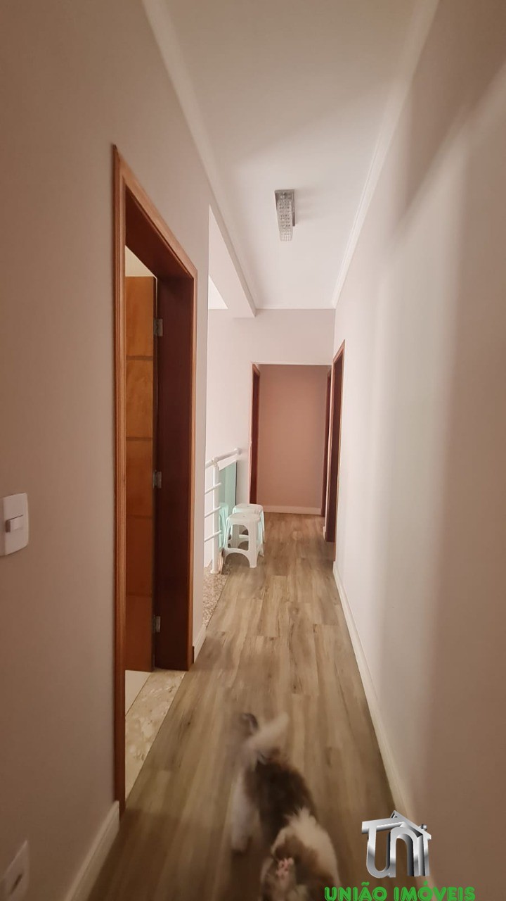 Casa de Luxo com 4 Quartos e Piscina - Locação no Jardim São José, Bragança Paulista-SP - Condomínio Residencial Portal Bragança Horizonte