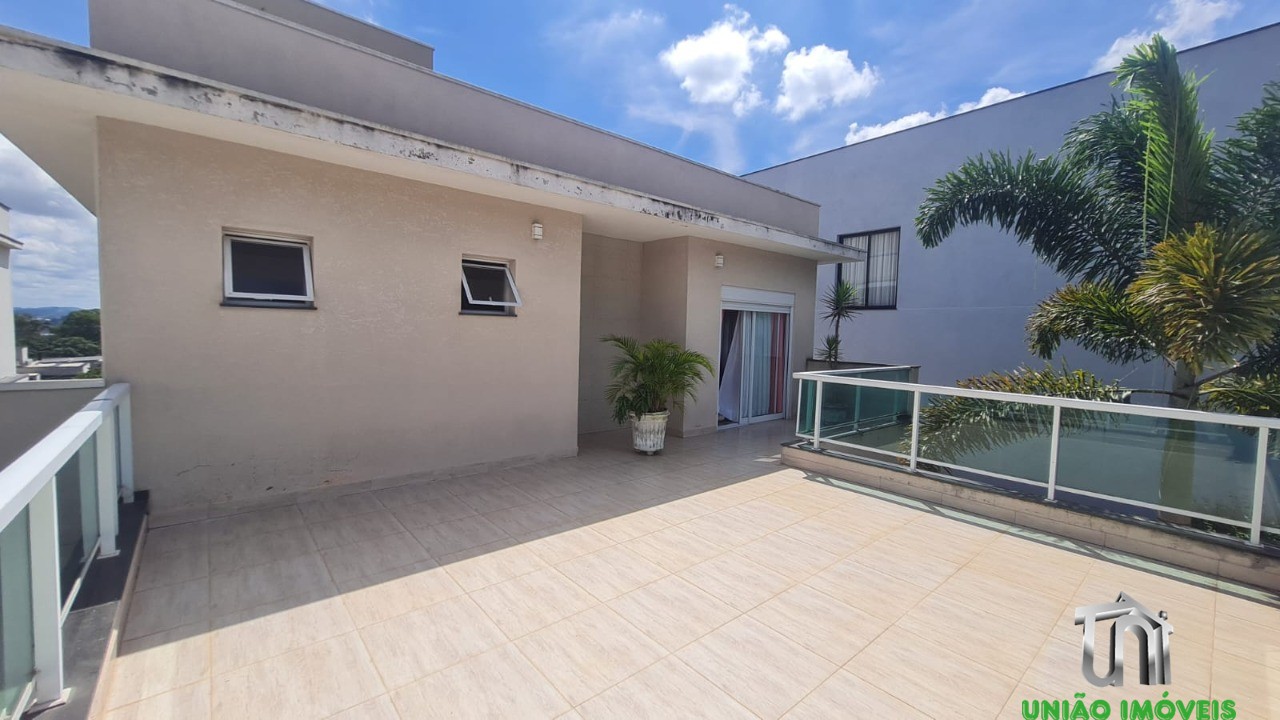 Casa de Luxo com 4 Quartos e Piscina - Locação no Jardim São José, Bragança Paulista-SP - Condomínio Residencial Portal Bragança Horizonte