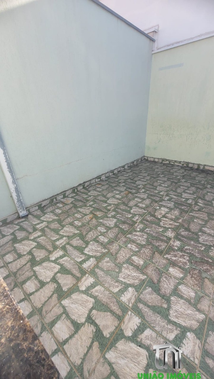 Casa para Locação no Recanto Amapola, Bragança Paulista-SP: 3 Quartos, 1 Suíte, 2 Salas, 2 Vagas, 100m² - Agende sua Visita!