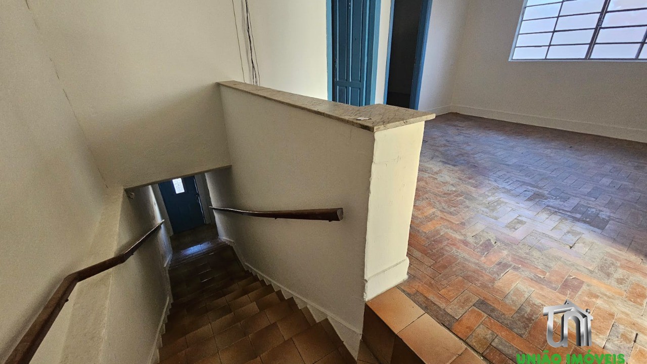 Sobrado para locação em bragança paulista-sp, bairro matadou