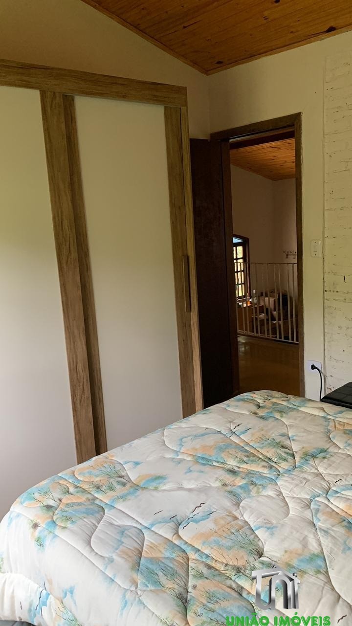 Propriedade exclusiva: chácara à venda com 4 quartos em pedr