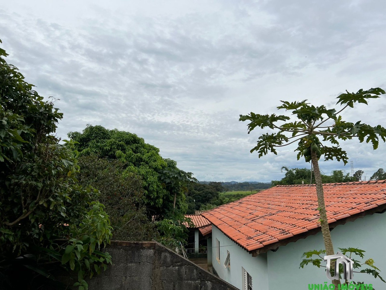 Chácara com casa e piscina em bragança paulista-sp: 2 quarto