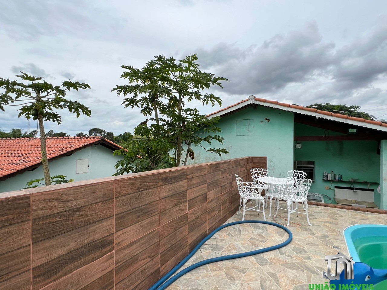 Chácara com casa e piscina em bragança paulista-sp: 2 quarto