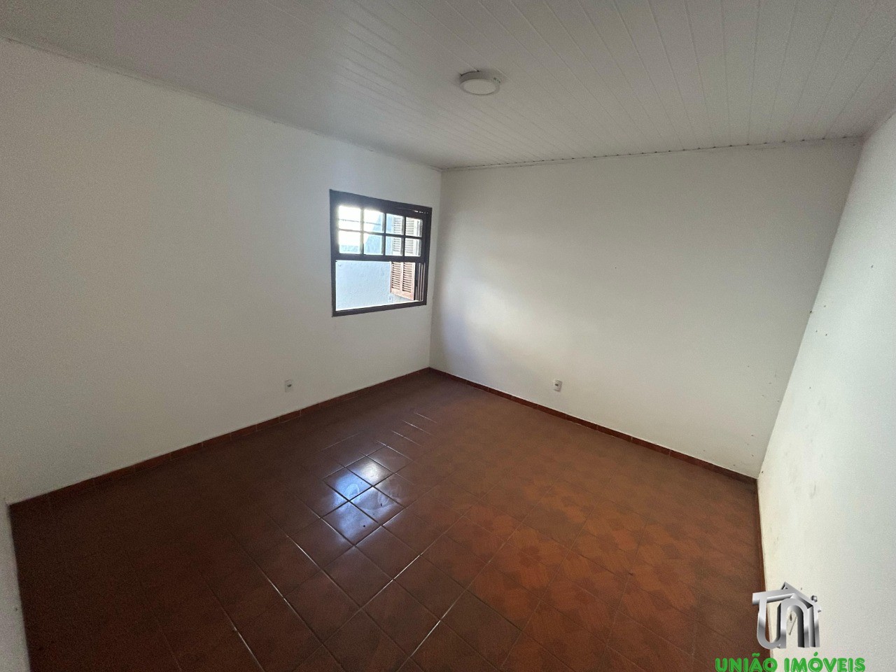Sobrado à venda em bragança paulista-sp: espaço, conforto e 