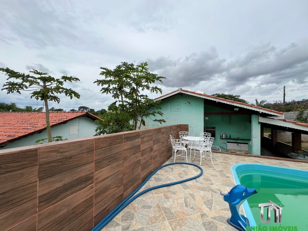 Chácara com casa e piscina em bragança paulista-sp: 2 quarto