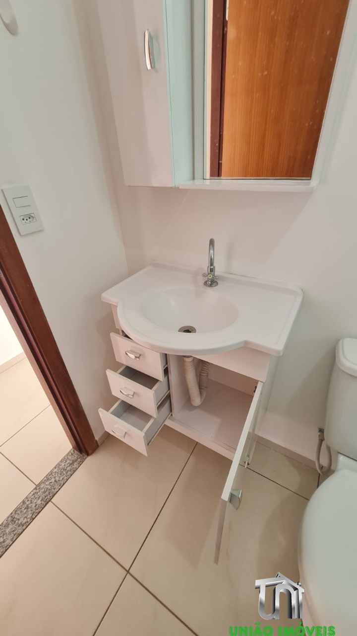 Aluguel de apartamento de 2 quartos no residencial das ilhas