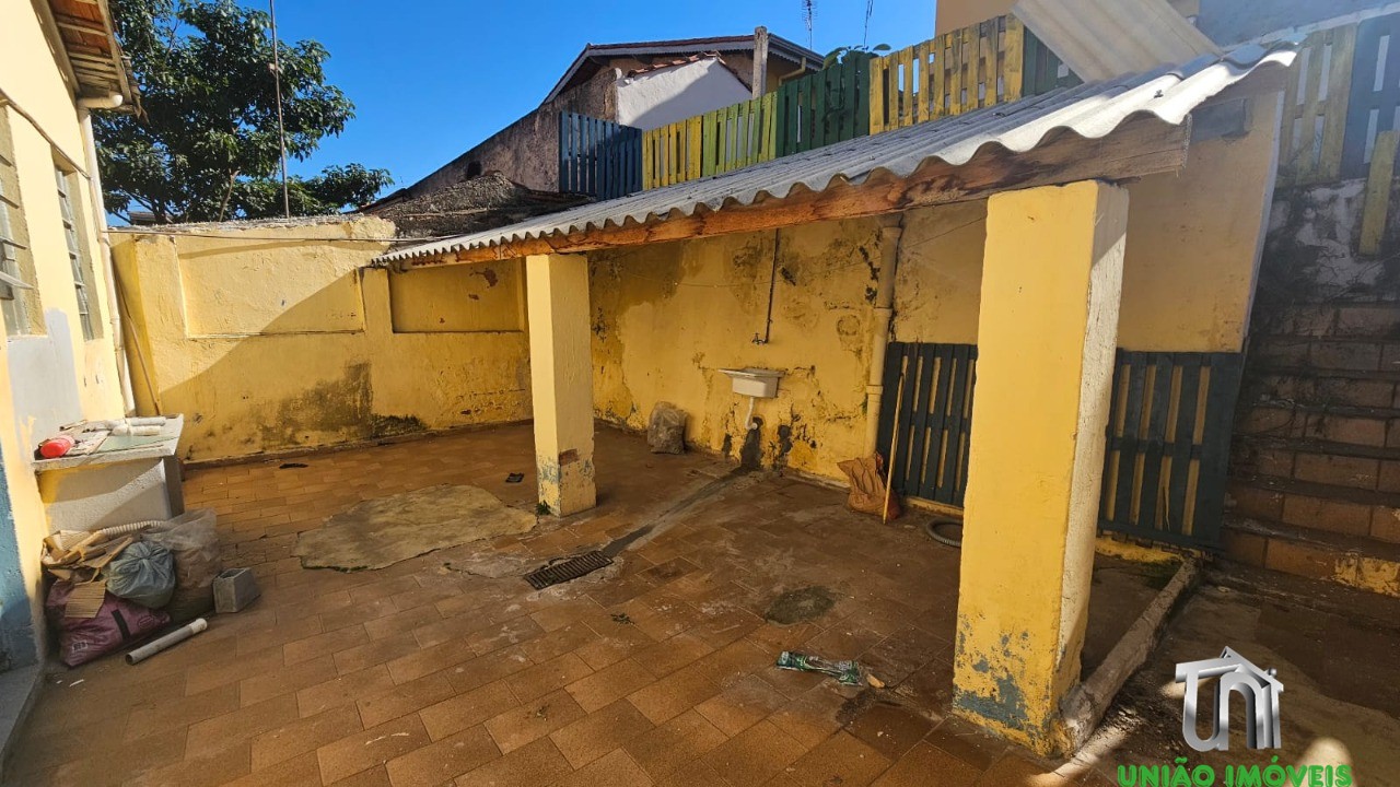 Sobrado para Locação em Bragança Paulista-SP, Bairro Matadouro 2 Quartos, 1 Sala, 1 Banheiro Venha Conhecer Seu Novo Lar!