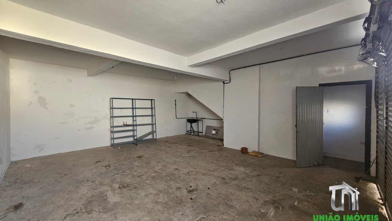 Sobrado para Locação em Bragança Paulista-SP, Bairro Matadouro 2 Quartos, 1 Sala, 1 Banheiro Venha Conhecer Seu Novo Lar!