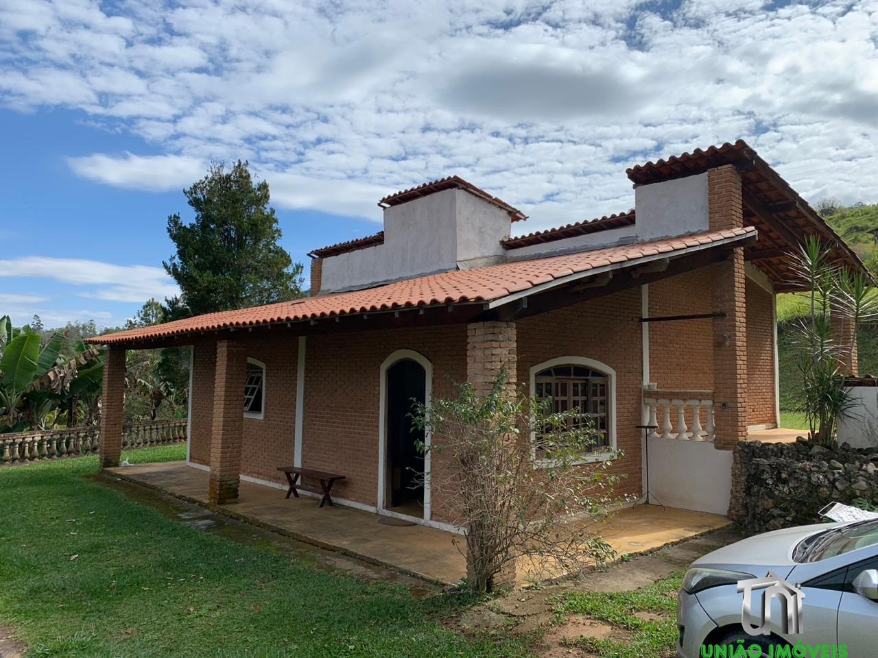 Propriedade exclusiva: chácara à venda com 4 quartos em pedr