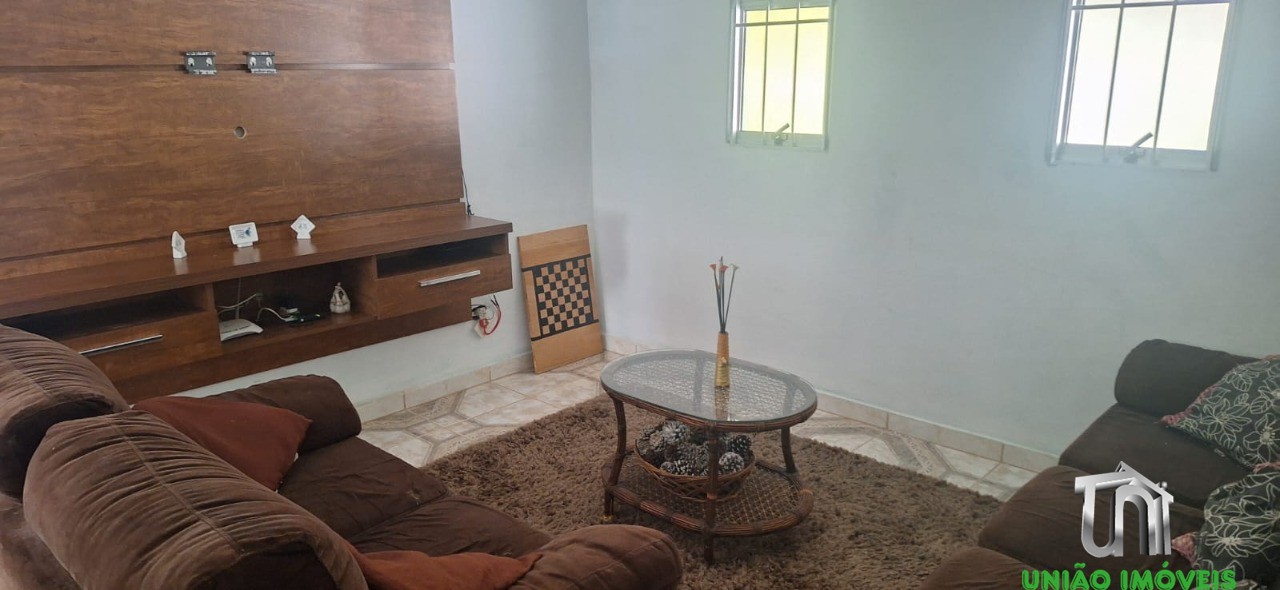 Chácara com casa e piscina em bragança paulista-sp: 2 quarto