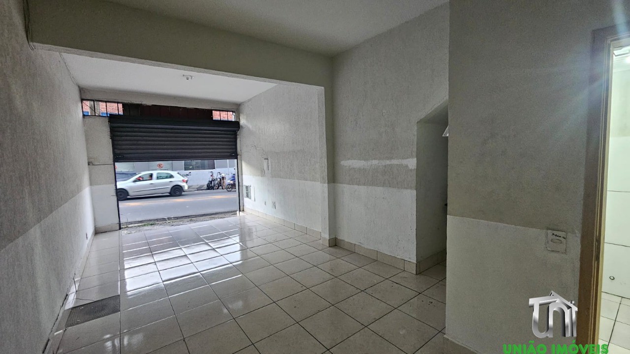 Sobrado à venda em bragança paulista-sp: espaço, conforto e 