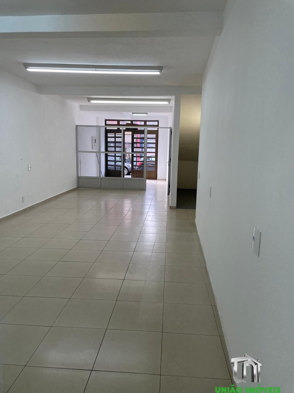 Prédio Inteiro - Foto 8