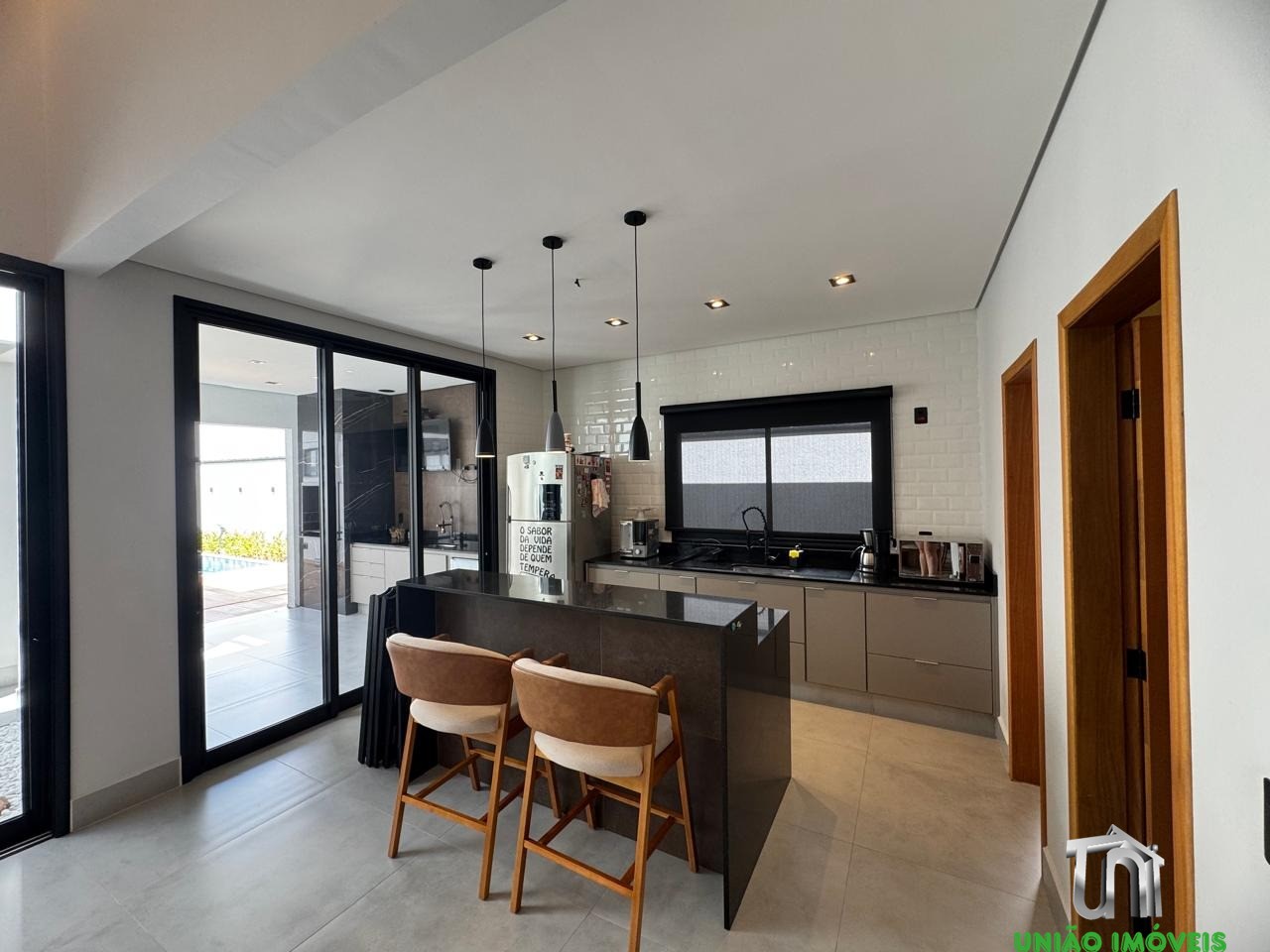 Casa, 3 quartos, 400 m² - Foto 4