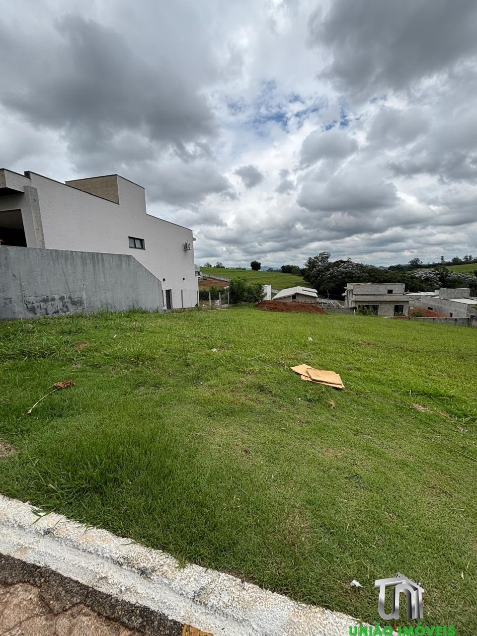 Terreno, 600 m² - Foto 1