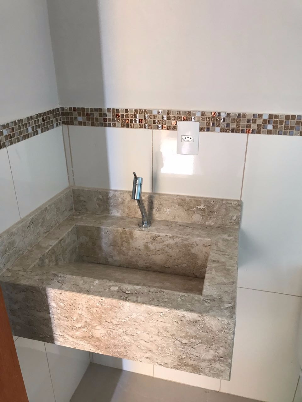 CASA em JARDINS DO IMPÉRIO, INDAIATUBA - JARDINS DO IMPÉRIO, INDAIATUBA, 3 dormitórios sendo 1 suíte, 1 sala, 2 banheiros, 1 vaga - Foto 2