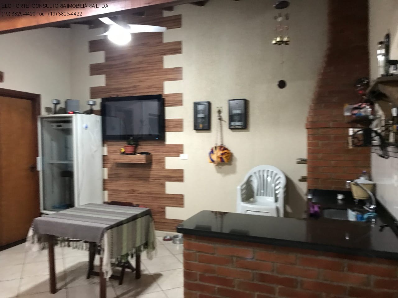 CASA em JARDIM PORTAL DO SOL, INDAIATUBA - Linda casa, com fácil acesso ao Parque ecológico e do centro comercial da cidade. O Imóvel: AT: 150 M²  -  AC: 130 M² ;  Cozinha c/armários; Sala esta - Foto 1