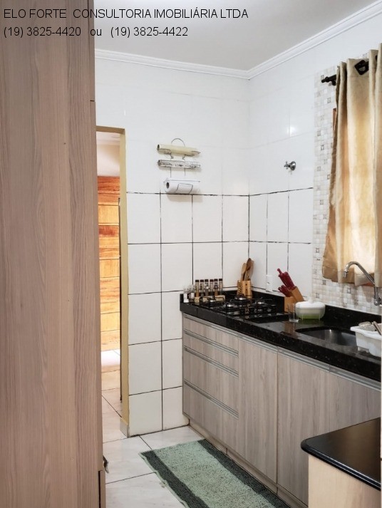 CASA em JARDIM DOS COLIBRIS, INDAIATUBA - Linda casa, bem localizada com vários comércios em torno, com facilidade de acesso na entrada e saída, sentido a Rodovia Santos Dumont. Área Total 150 - Foto 1