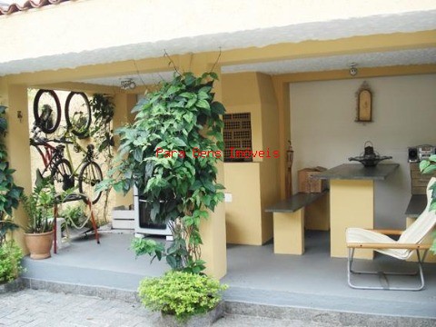 Sobrado à venda com 4 quartos, 300m² - Foto 8