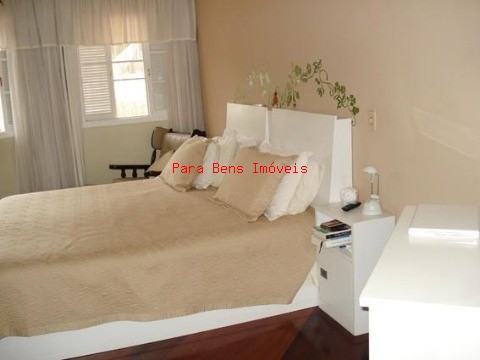 Sobrado à venda com 4 quartos, 300m² - Foto 17