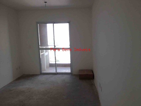 Apartamento à venda com 2 quartos, 62m² - Foto 12