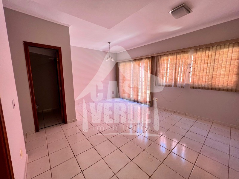 CASA em PARQUE RESIDENCIAL INDAIÁ, INDAIATUBA - Sobrado à venda no Cond. Residencial Flamboyant em Indaiatuba/SP - Foto 1
