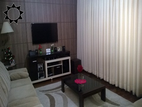 Casa, 5 quartos, 218 m² - Foto 2
