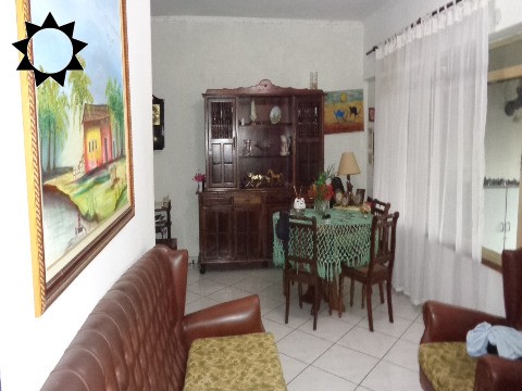 Casa, 3 quartos, 180 m² - Foto 1